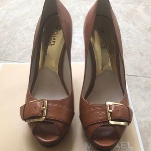 Tan peep toe shoes